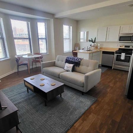 Amazing 1 Bedroom Apt In City Center Detroit Kültér fotó